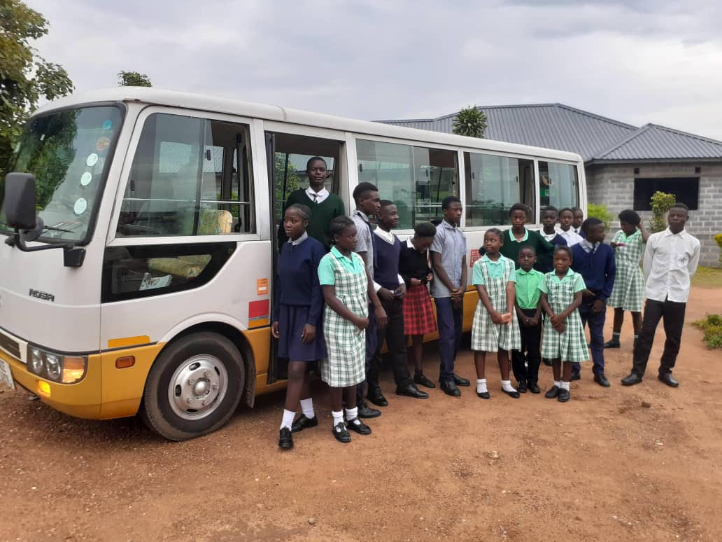 jabulani_children_village_school_bus_01